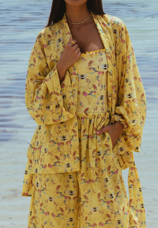 Floral bee kimono